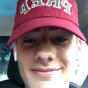 Meet your Posher, Denis